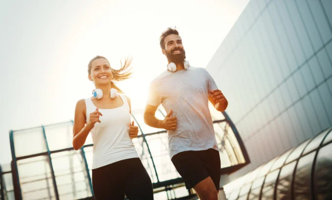 Why People Love B12 MIC Injections at Home for Weight Loss