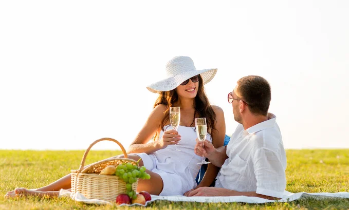 The Interplay of Tirzepatide and Alcohol: A Comprehensive Review